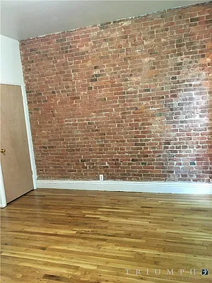 Rented by Triumph Property Group | media 17