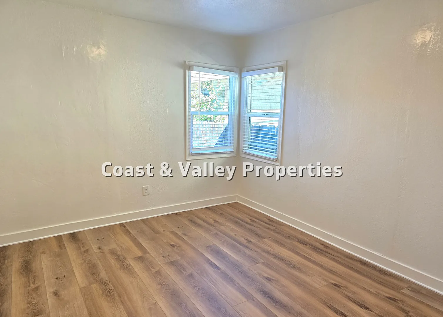 1022 West Street, Hollister, CA 95023 — Photo 3