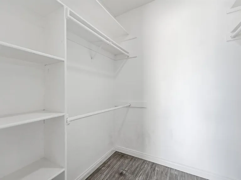 4355 Rialto St #7 — Photo 6