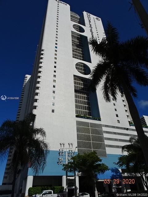 1st image of 1717 N Bayshore Dr #A-2652
