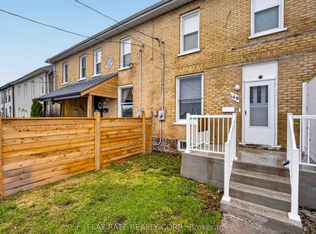 149 Stewart St, Peterborough, ON K9J 3M3