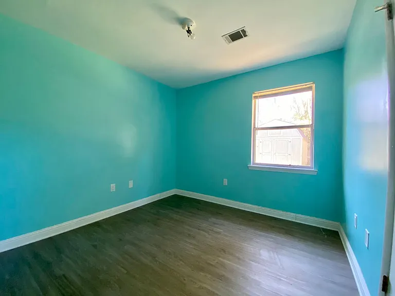 980 White Cir — Photo 12