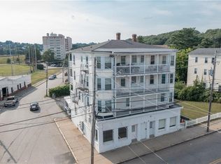 60 Rathbun St, Woonsocket, RI 02895