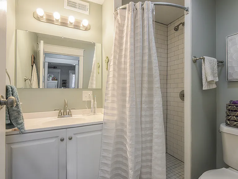 2541 Cherry St #3S — Photo 12