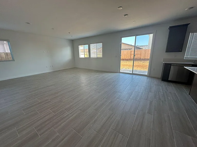12538 Surfbird Way — Photo 4