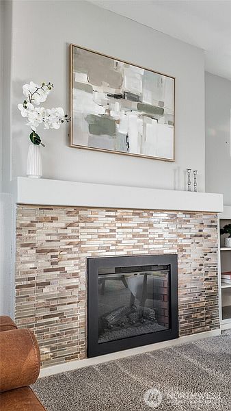 5th image of 20523 5th Avenue Ct E
