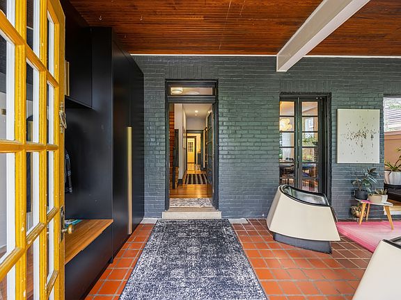 2nd image of 4132 Roland Ave #2