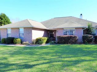 6728 Hallendale Dr, Pensacola, FL 32526