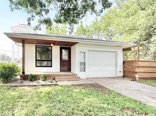 1907 Monroe St, Beatrice, NE 68310