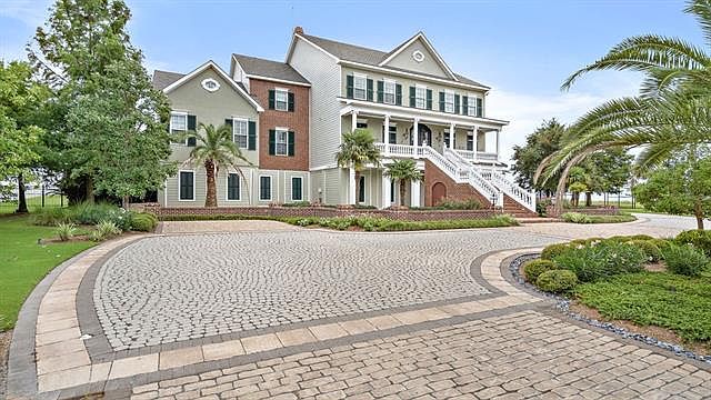 1st image of 131 Northlake Dr