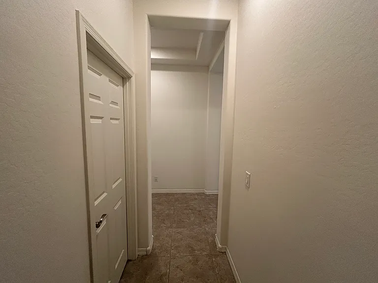 3841 E Powell Pl — Photo 17