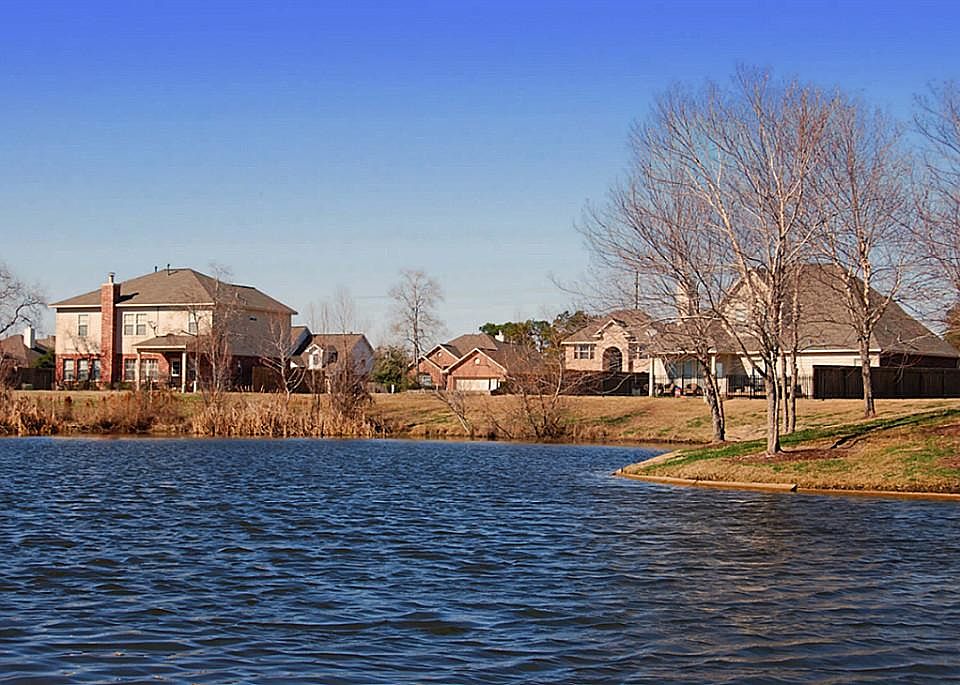 1st image of 6021 S Fawnlake Dr