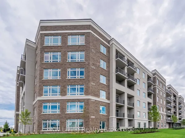610 Farmstead Dr, Milton, ON