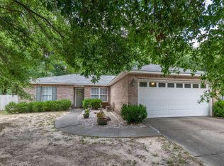 6239 Winstead Rd, Crestview, FL 32539