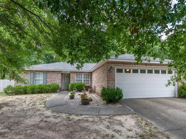 6239 Winstead Rd, Crestview, FL 32539