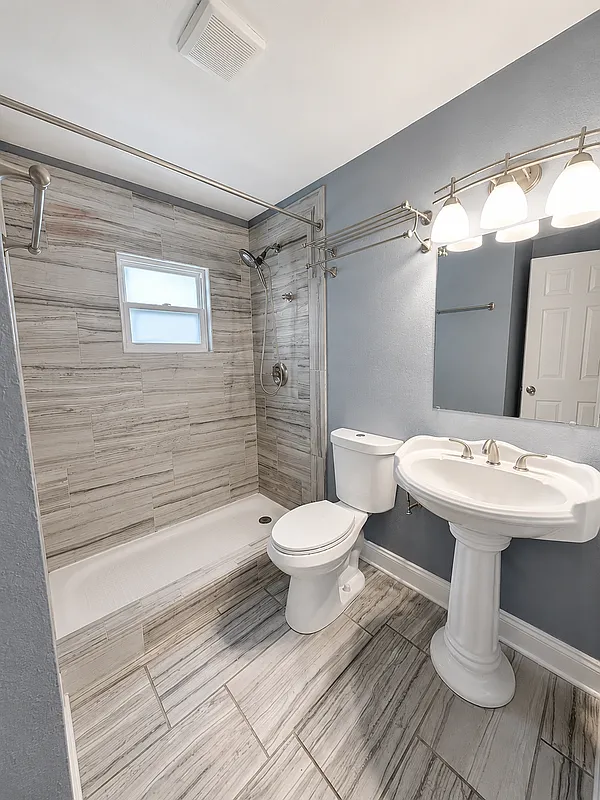 2 bed, 1.0 bath, 612 sqft, $995 — Photo 4