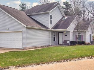 579 Hilltop Ter, Tallmadge, OH