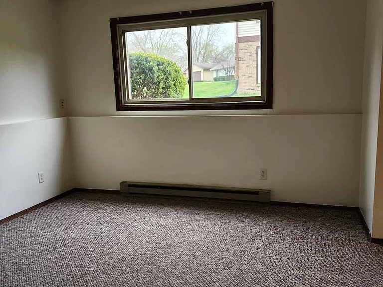 3850 Thyme Dr #4 — Photo 10