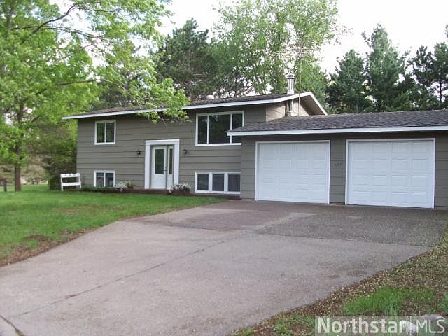 1st image of 420 Fair Oaks Dr