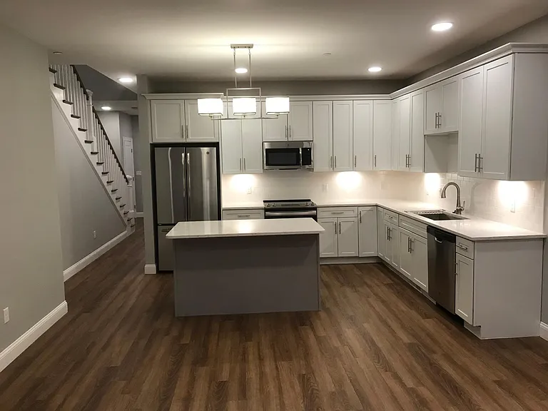 Townhomes at 285 — Photo 15