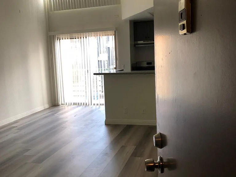 1210 North Cherokee Ave. — Photo 16