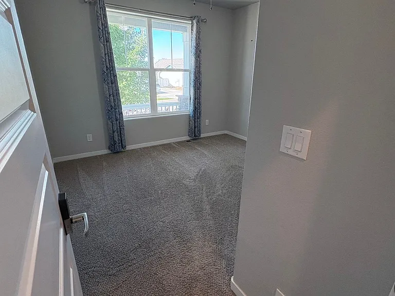 2302 Tabor St — Photo 12