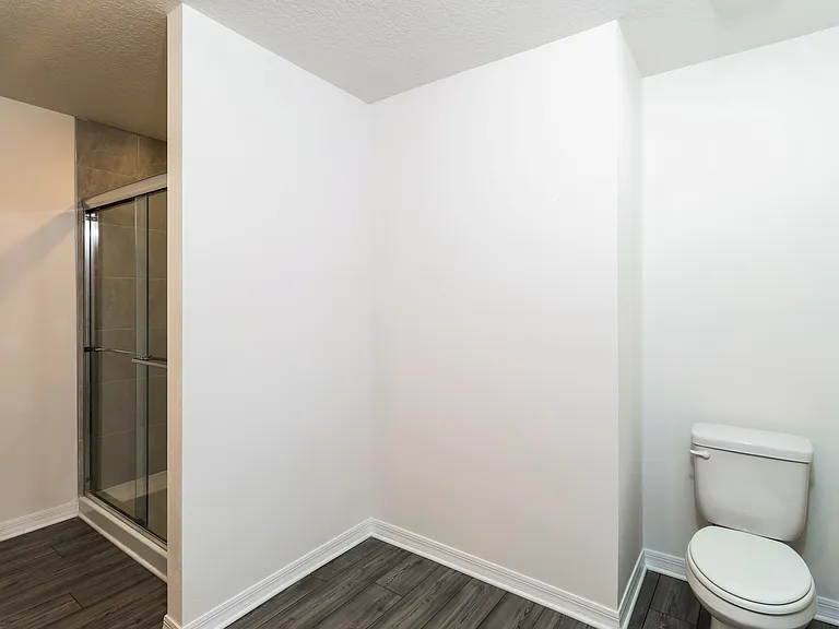 250 Catalonia Ave NW — Photo 11