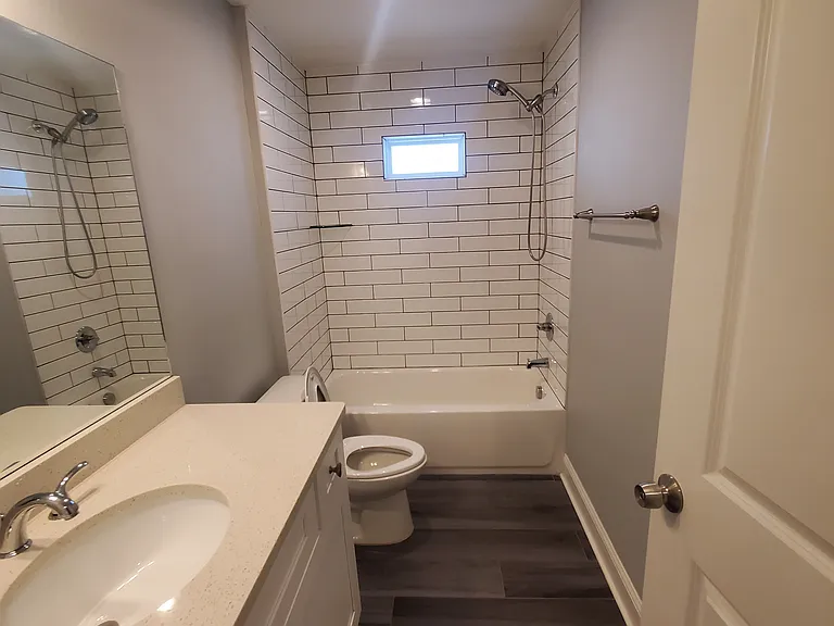 6906 N Highland Ave — Photo 20