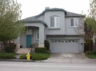 1832 Sandstone Dr, Petaluma, CA 94954