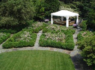 37 Green Acre Ln, Westport, CT 06880