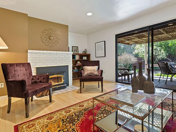5th image of 207 Capelli Dr