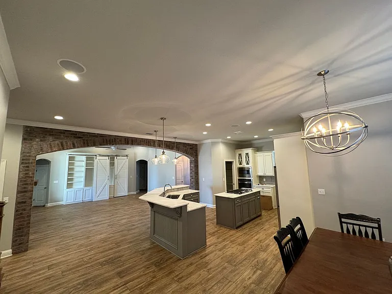 470 Long Acre Dr — Photo 8