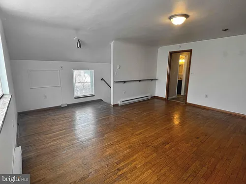 3553 Maple St Photo 1