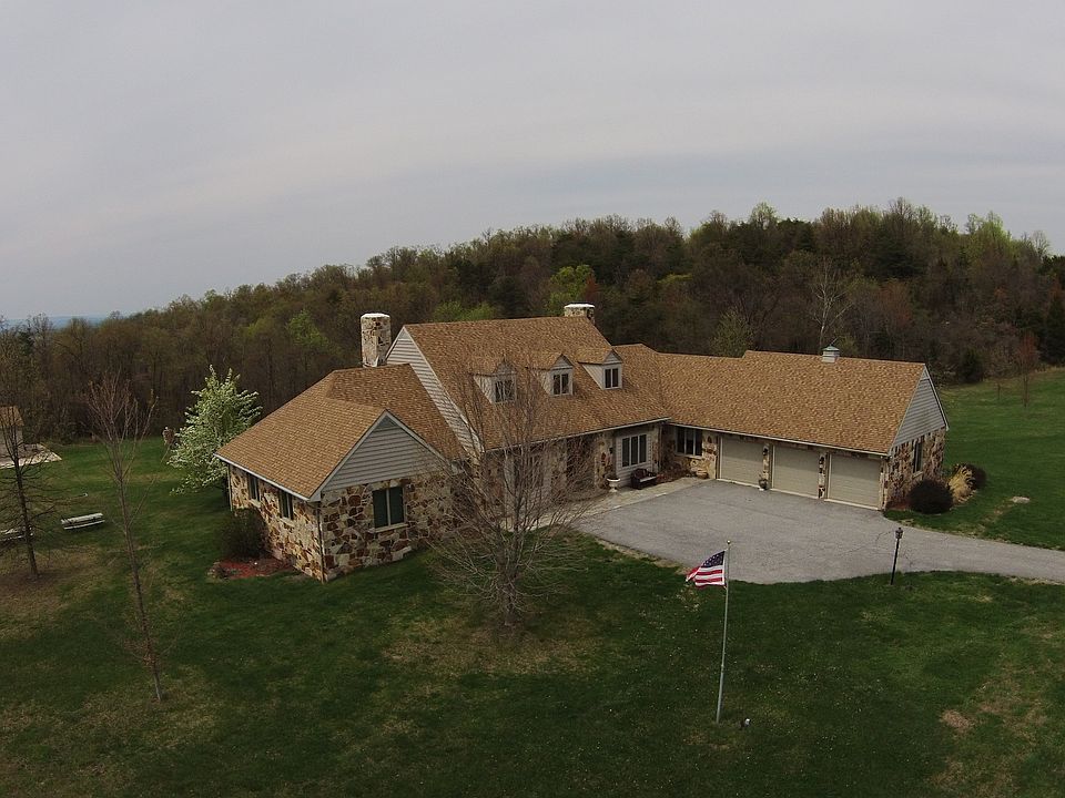 4744 Horizon Lane
