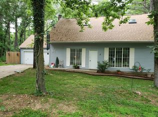 2 Banff Ln, Bella Vista, AR 72715