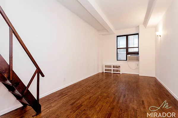 Rented by Mirador Real Estate | media 5