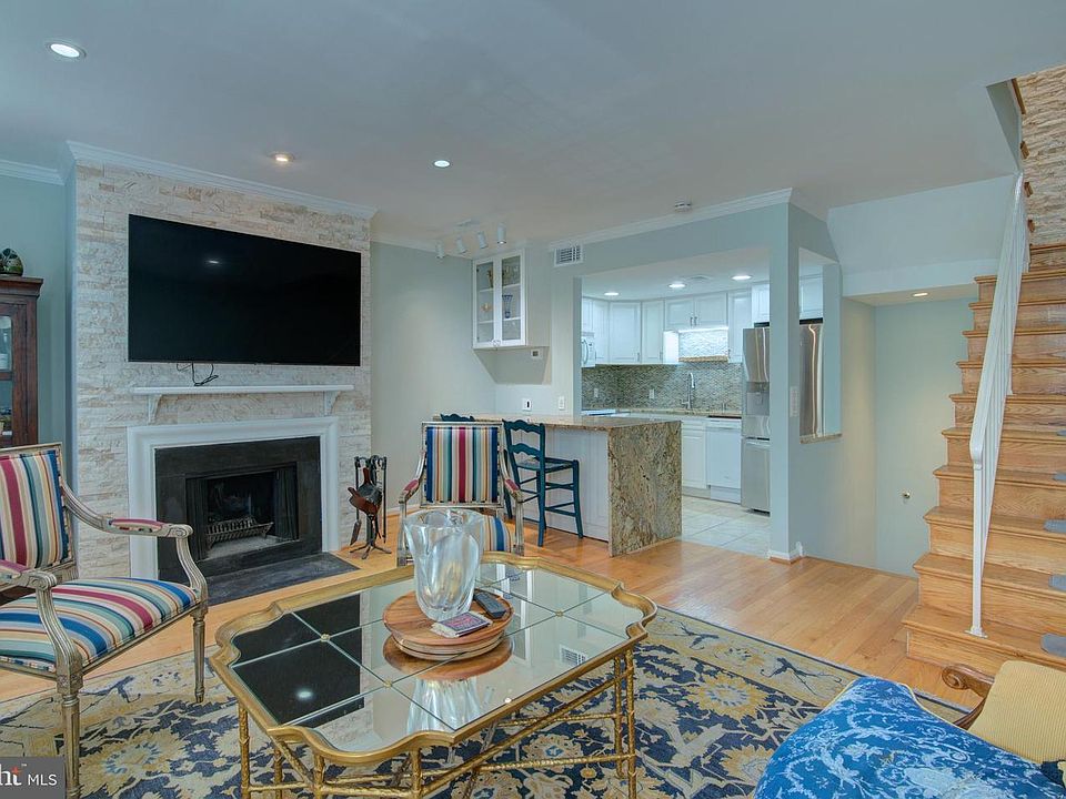 1st image of 1953 Calvert St NW APT D