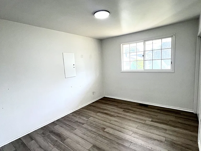 3388 Marlin Ct #UPPER — Photo 7