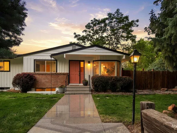820 N Argyll Dr, Boise, ID 83702