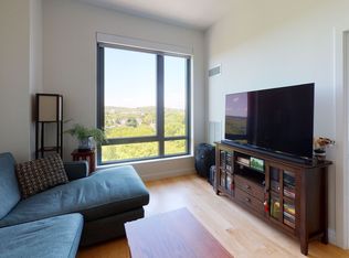 80-82 Fenwood Rd #1012, Boston, MA 02115