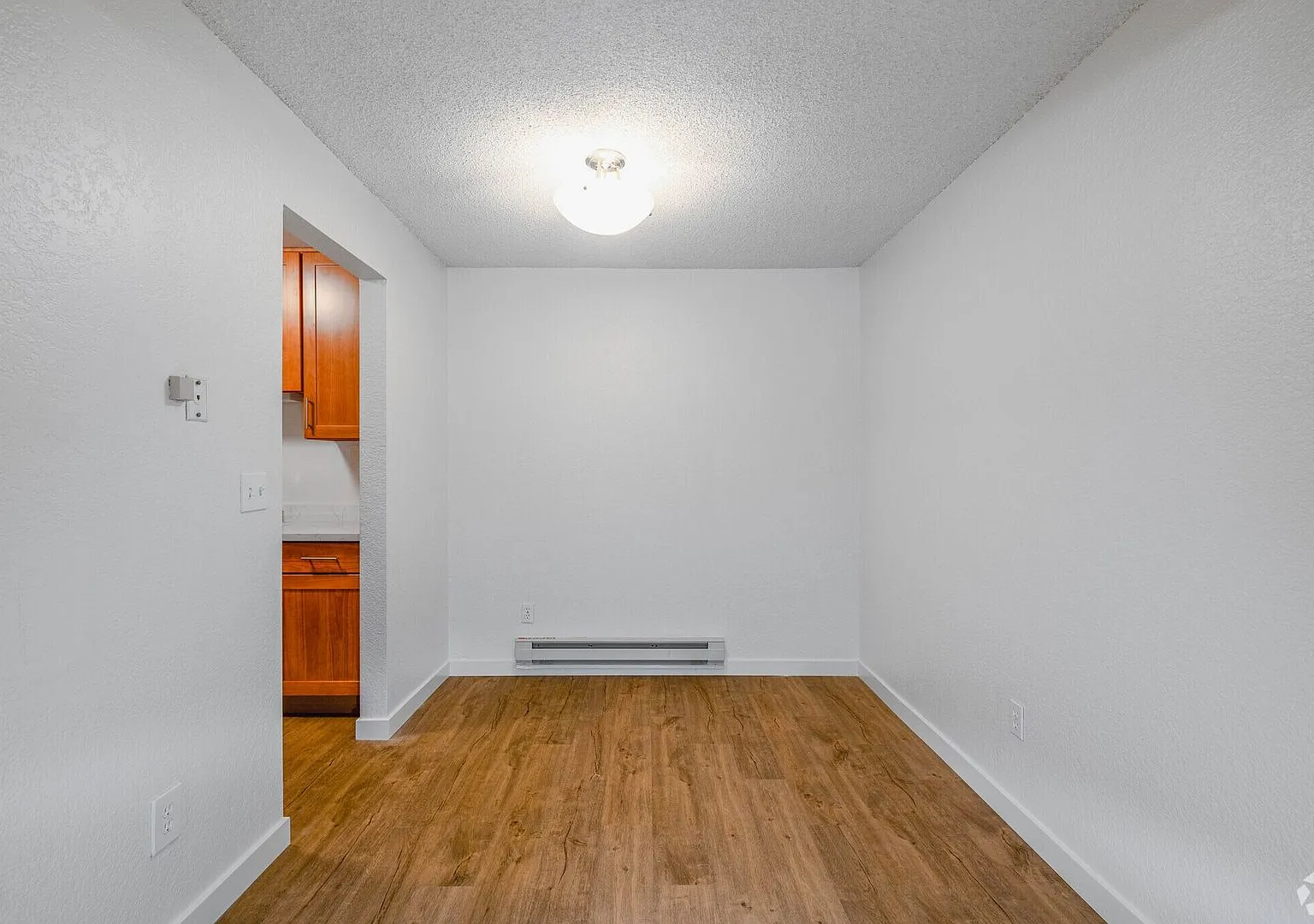 Quiet Family-Friendly Living In Downtown Redmond — Photo 4