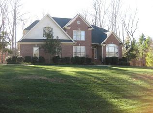 1513 Eglantyne Ct, Raleigh, NC 27613