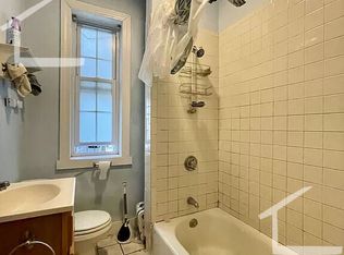 186 Naples Rd #5, Brookline, MA 02446