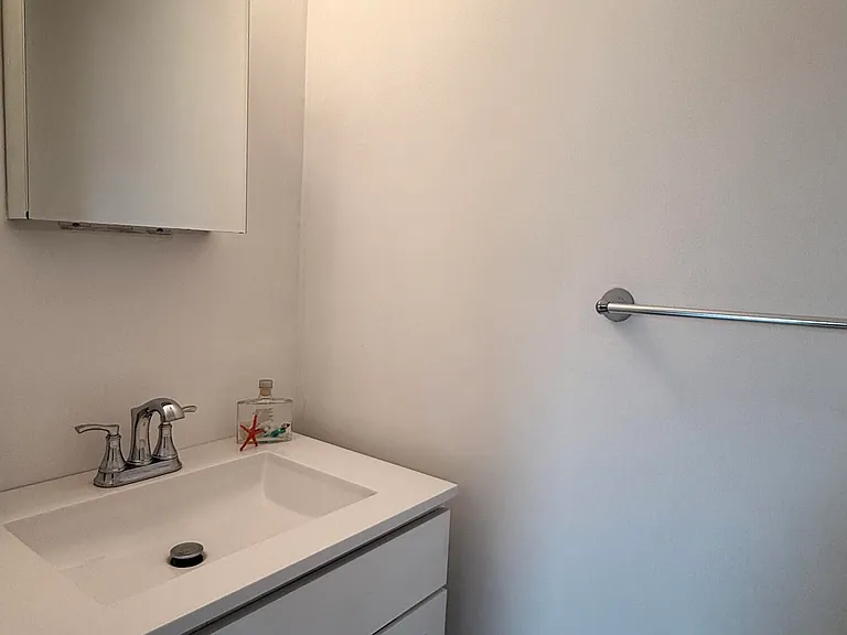 1109 N Ocean Ave #A2 — Photo 22