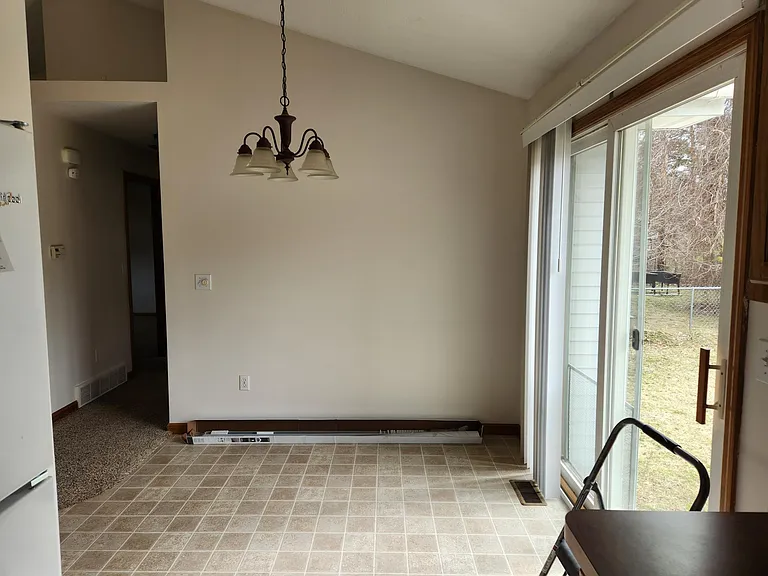 4602 Hancock Dr — Photo 5