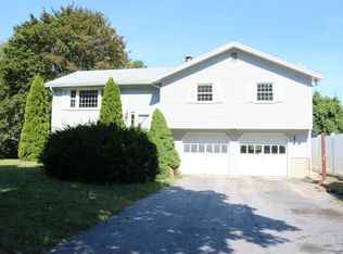 11 Orchard Rd, Gloucester, MA 01930