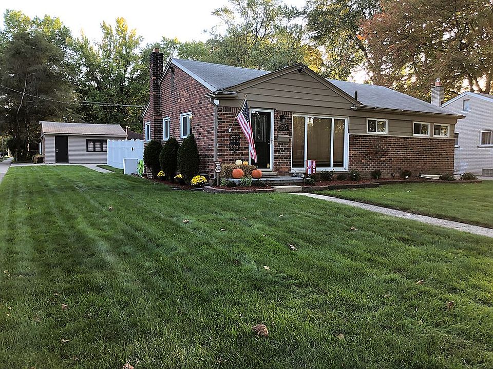 1st image of 30411 Westfield St