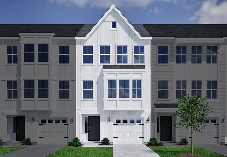 2nd image of 13 Towne Park Court