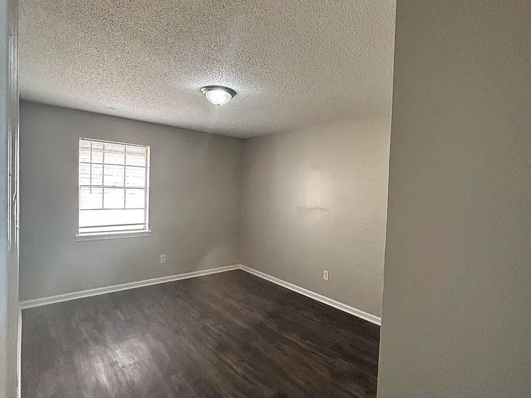 412 Tuscaloosa Ave SW #1 — Photo 4