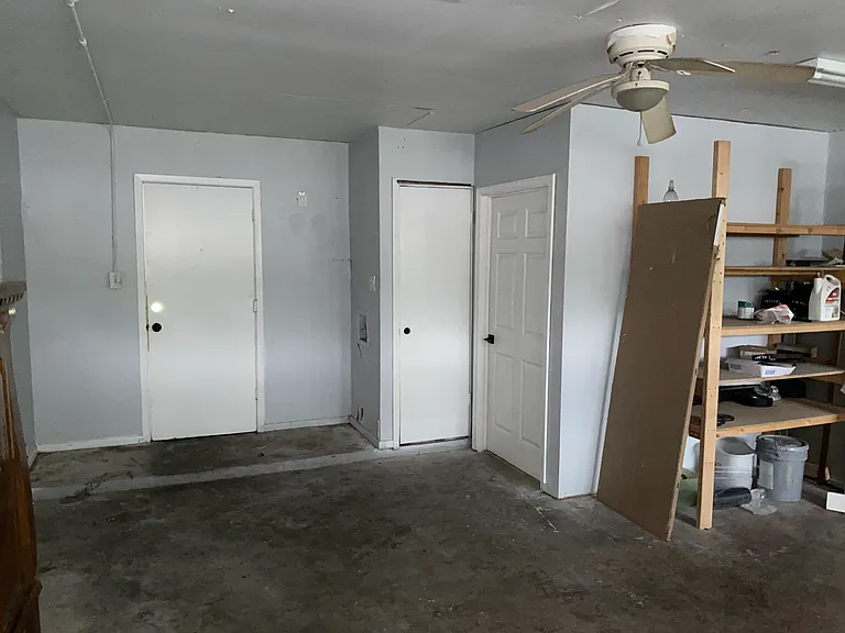 9455 Valley Dale St — Photo 15